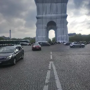 Toureifelchampselysee , París Francia